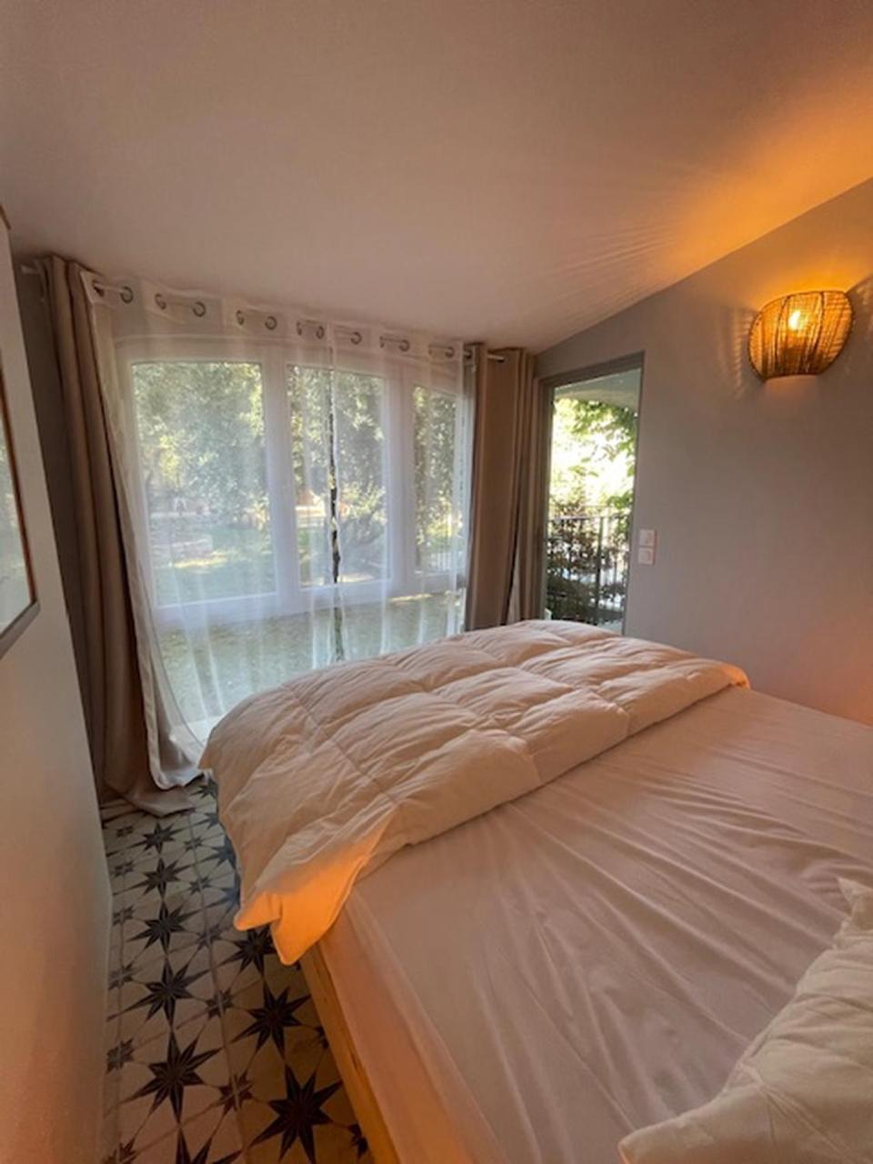 Villa Oasis En Provence Luberon Pierrevert Bagian luar foto